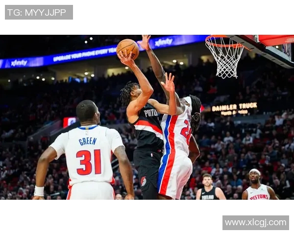 活塞与开拓者的巅峰对决谁能在赛场上笑到最后